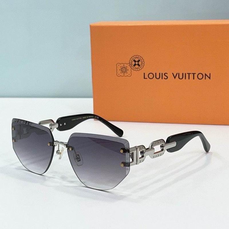 LV Sunglasses 880